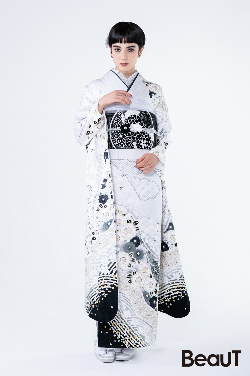 ご購入価格：363,000円 
レンタル価格：228,800円