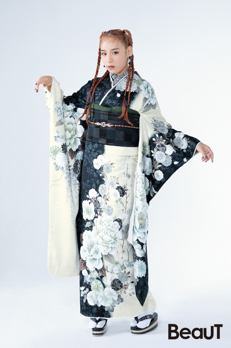 ご購入価格：418,000円 
レンタル価格：250,800円